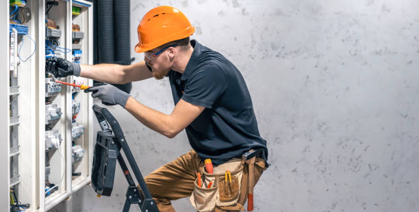 Best Circuit Breaker Repair  in Herricks, NY